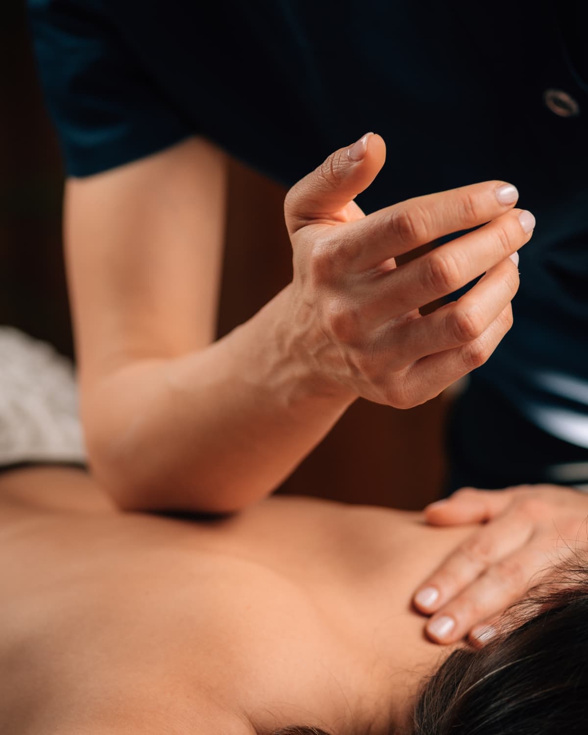 Deep tissue work on the back or shoulders